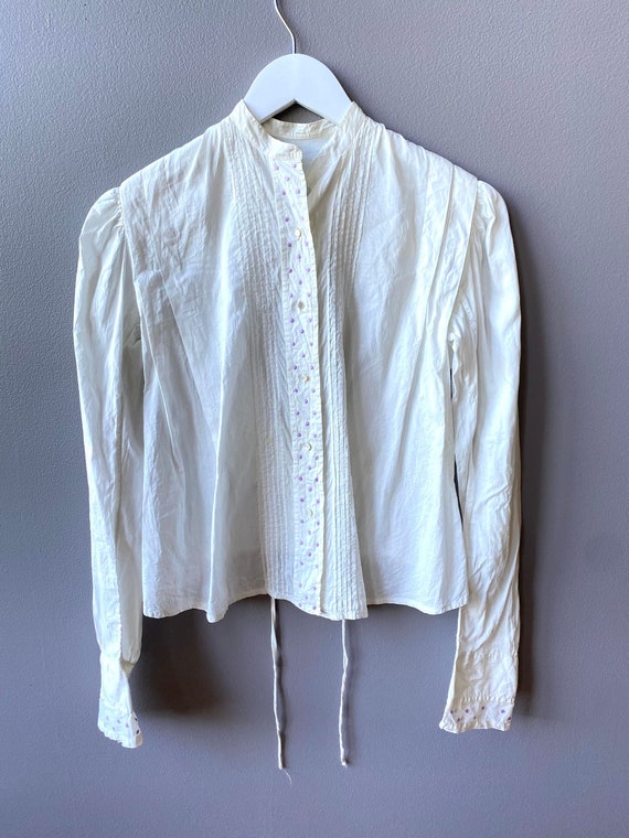 1910's Pigeon Front White cotton Blouse pintucks a