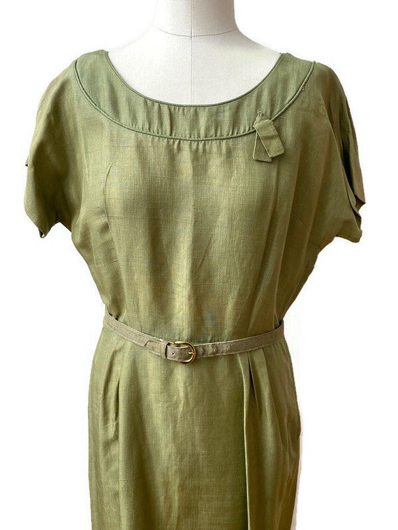 1950/60’s moss green silk dress fits a modern med… - image 3