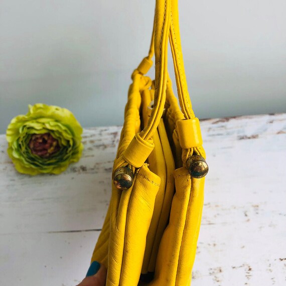 1970's Zenith Mustard yellow faux leather handbag top… Gem