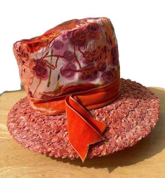 Mid Century Orange hat straw and floral fabric, D… - image 1