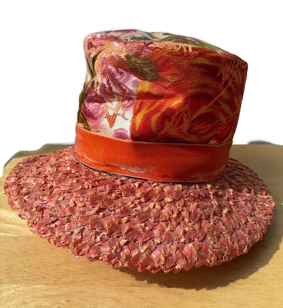 Mid Century Orange hat straw and floral fabric, D… - image 3