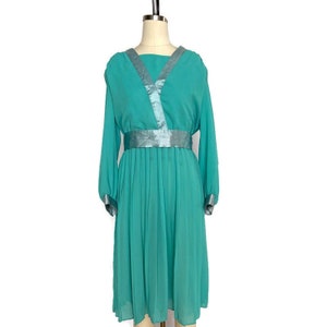 1970’s dress Turquoise green chiffon, Mother of the Bride dress, mother of the Groom