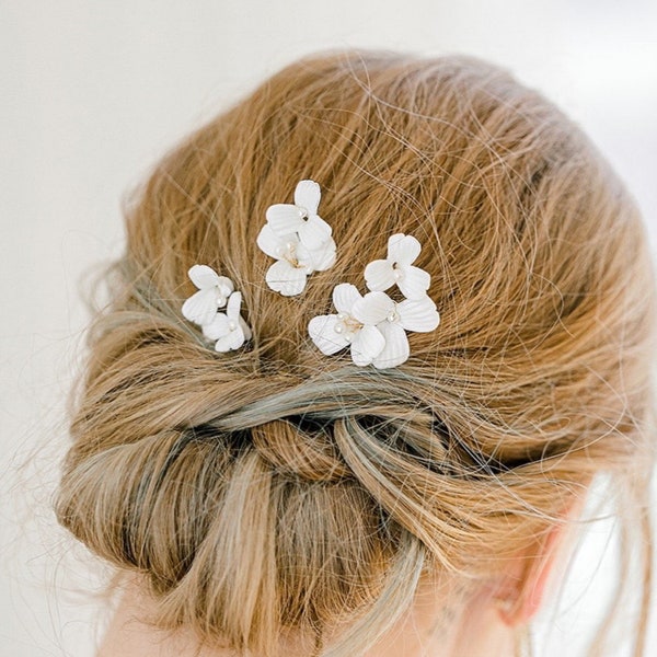 JINEA // Freshwater Pearl Porcelain floral gold hair pins, Pearl boho  gold pearl hair pin,bride hair accessory,garden floral bridal wedding