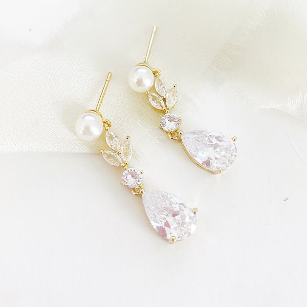 ALINA Pearl // Rose gold Pearl Diamond Wedding Earrings, Pearl Gold Drop Bride Earrings, pearl Bridal Earrings, Wedding pearl Drop Earrings