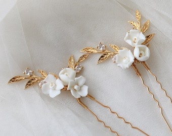 KIRIAN // Gold floral hair pins, FLOWER gold pins comb, bride hair accessory, boho bride headpiece, spring bride hair accessory,summer bride