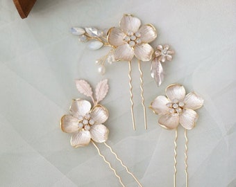 PARIS // Blush Flower Pearl rose gold hair pins,bride hair accessory,Bride Hair, bride headpiece, Bridal hair pins Jewelry, bridal hair pin