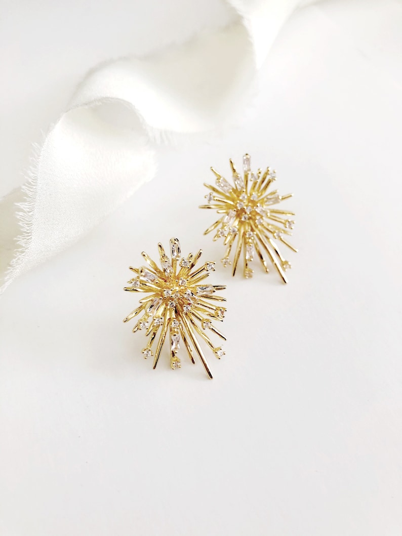 YANNA // Gold Starburst Statement Large Stud Wedding Earrings,Gold Diamond Bridal Stud Earrings, Stud Earrings,Gold wedding bridal earrings image 7