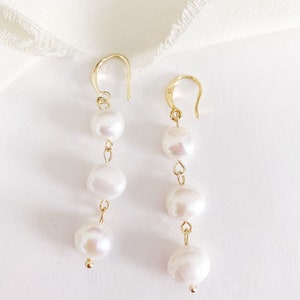 PATSY // Long Pearl Drop Wedding Earrings, Drop pearl simple Bride Earrings, Statement Bridal Earrings, Long Drop Bridal wedding Earrings