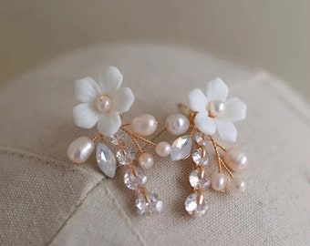 PEARL White Flower Wedding Earrings floral Bride Earrings Bridal Statement Earrings Wedding flower earrings Garden party earrings / VIENNA