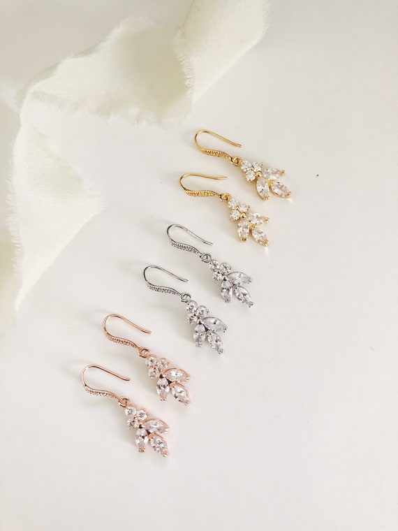 Bridesmaid earrings set of 6 deals