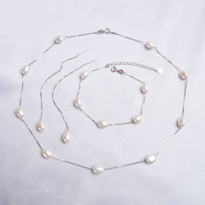 NILA Set // freshwater pearl jewelry set, bride pearl jewelry, wedding jewelry set, bridesmaid jewelry set,freshwater pearl necklace earring
