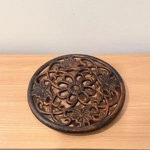 Vintage Traditional Brown Black Circle Trivet Cast Iron Pot Pan Holder