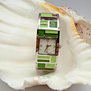 Vintage Avon Geometric Green Cuff Watch image 2