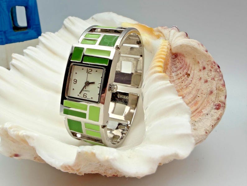 Vintage Avon Geometric Green Cuff Watch image 1