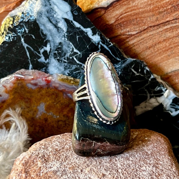 Vintage Abalone Shell Sterling Silver Ring, Size … - image 4