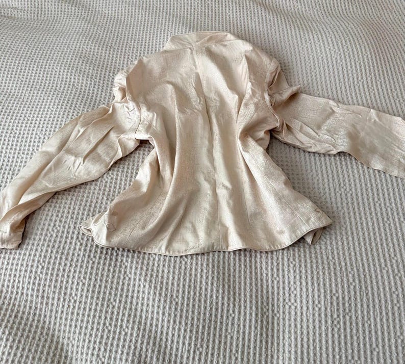 Vintage Shoulder-Padded Adrianna Papell Blazer cream Colored Size 16 image 2
