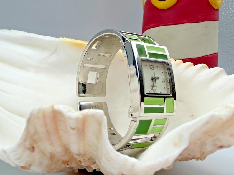 Vintage Avon Geometric Green Cuff Watch image 4