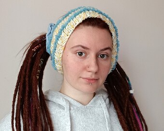 Niebiesko-żółta dzianinowa opaska na głowę z dredami (M-L): „Żółty rowek”