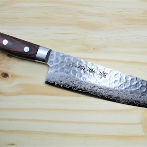 Damascus Japanese Santoku 17 Layer 180mm Kitchen Knife Made in Japan