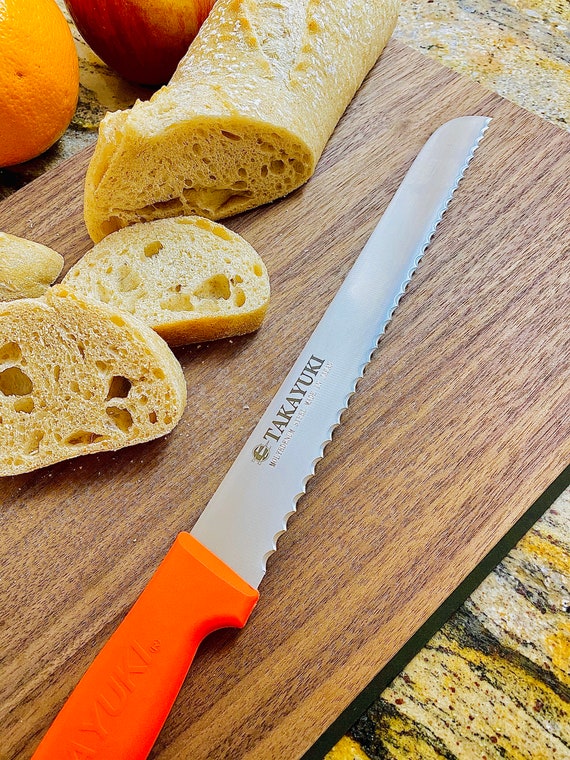 Coltello da pane giapponese Coltello da cucina arancione da 250 mm Coltello  da cucina prodotto in Giappone -  Italia