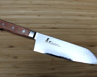 Sakai Takayuki VG-5 Santoku Knife: 170mm Japanese Kitchen Knife