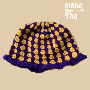 Ruffle Brim Crochet Hat 