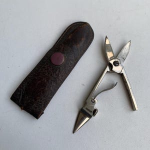 Vintage Manicure Multitool, Nogent, Manicure Scissors, Miniature Scissors, Travel Manicure Set, French Manicure, Travel Toiletry Bag, Gift