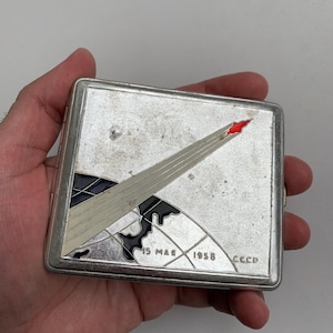 Portasigarette vintage, Sputnik, portasigarette sovietico, portasigarette anni '50, tema spaziale, accessori per il tabacco, regalo per lui, regali per uomo,