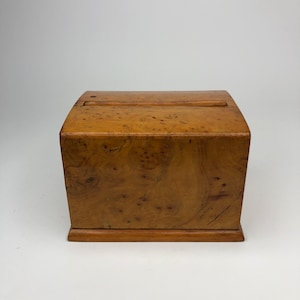 Scatola di sigarette vintage, Portasigarette in legno, Betulla careliana, Portasigarette da tavolo sovietico, Accessori per tabacco, Regalo per lui,