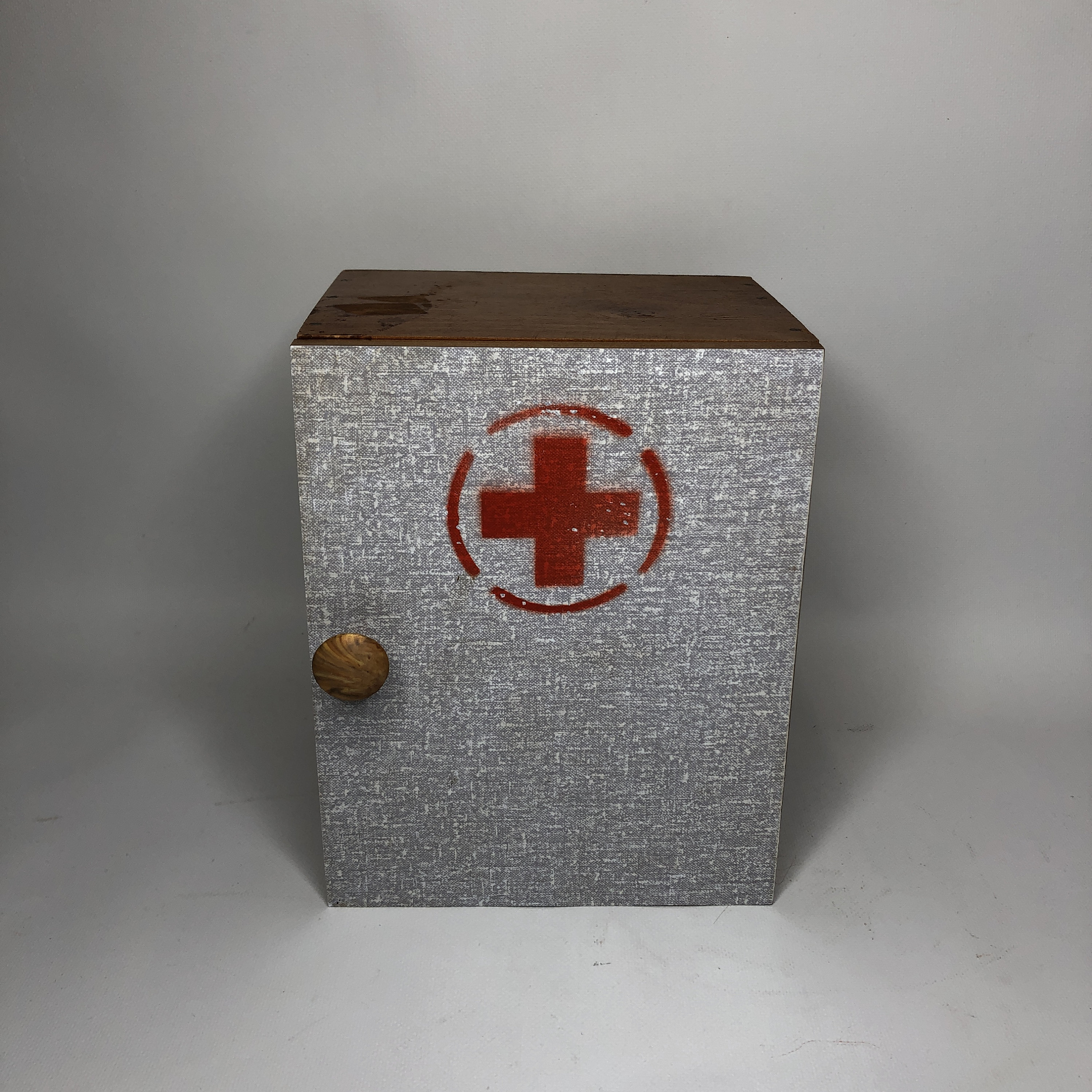 Wall first aid box - .de