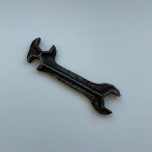 Antike Schraubenschlüssel, Multifunktions-Tool, seltene Schraubenschlüssel, SammlerSchlüssel, industrielle Stadt Mechaniker, Vintage 1910er Jahre