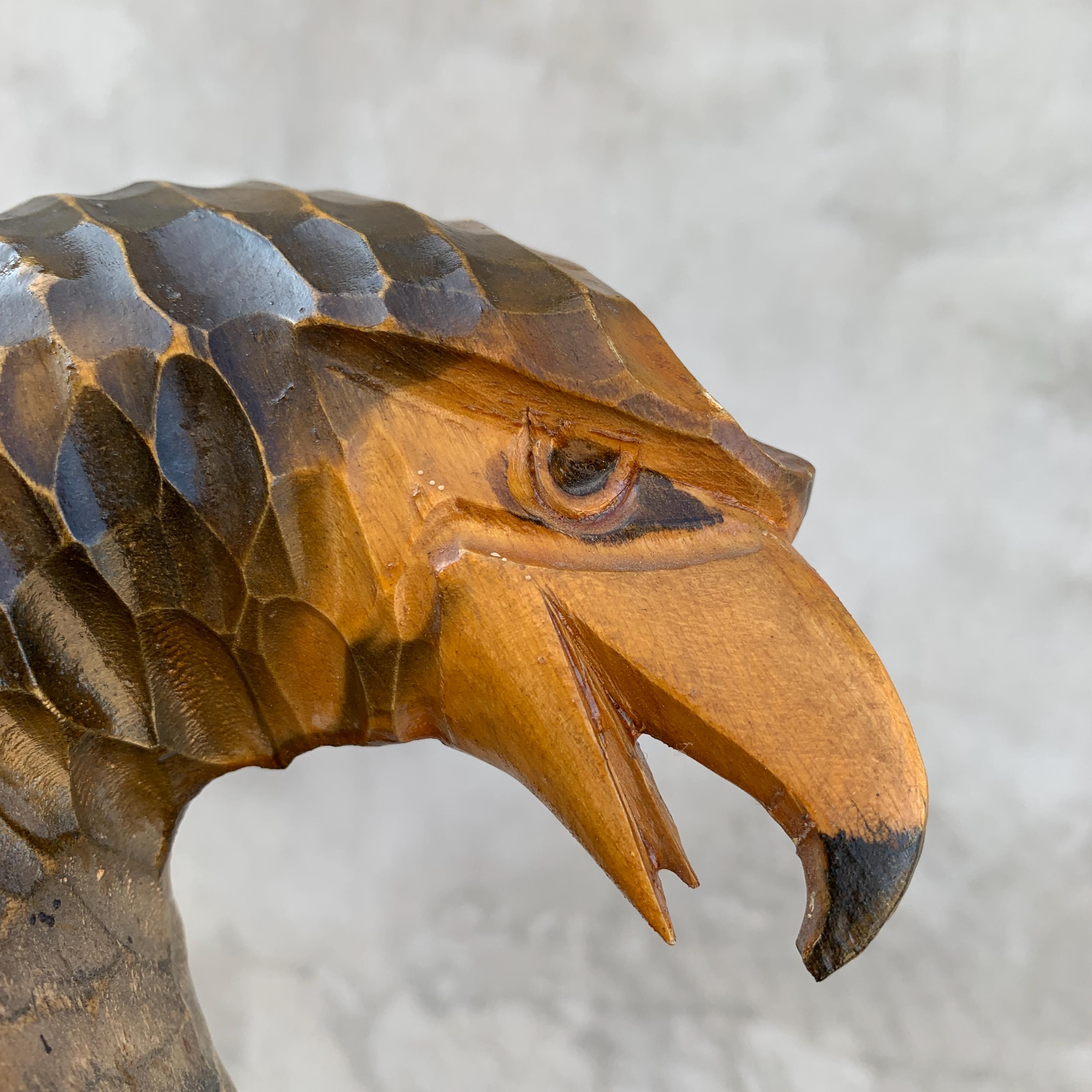 ヴィンテージ木製鷲、大きな鷲の置物、彫刻彫刻、手作り、鷲の装飾、鳥
