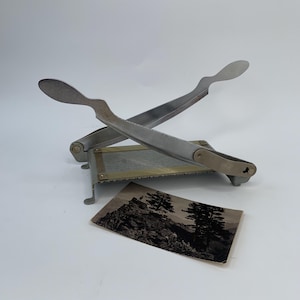 Vintage Photo Guillotine, Photo Paper Cutter, Photo Shaped Cutter, Hand Cutter, Old Photos, Photo Studio Props, Photographer Gift,