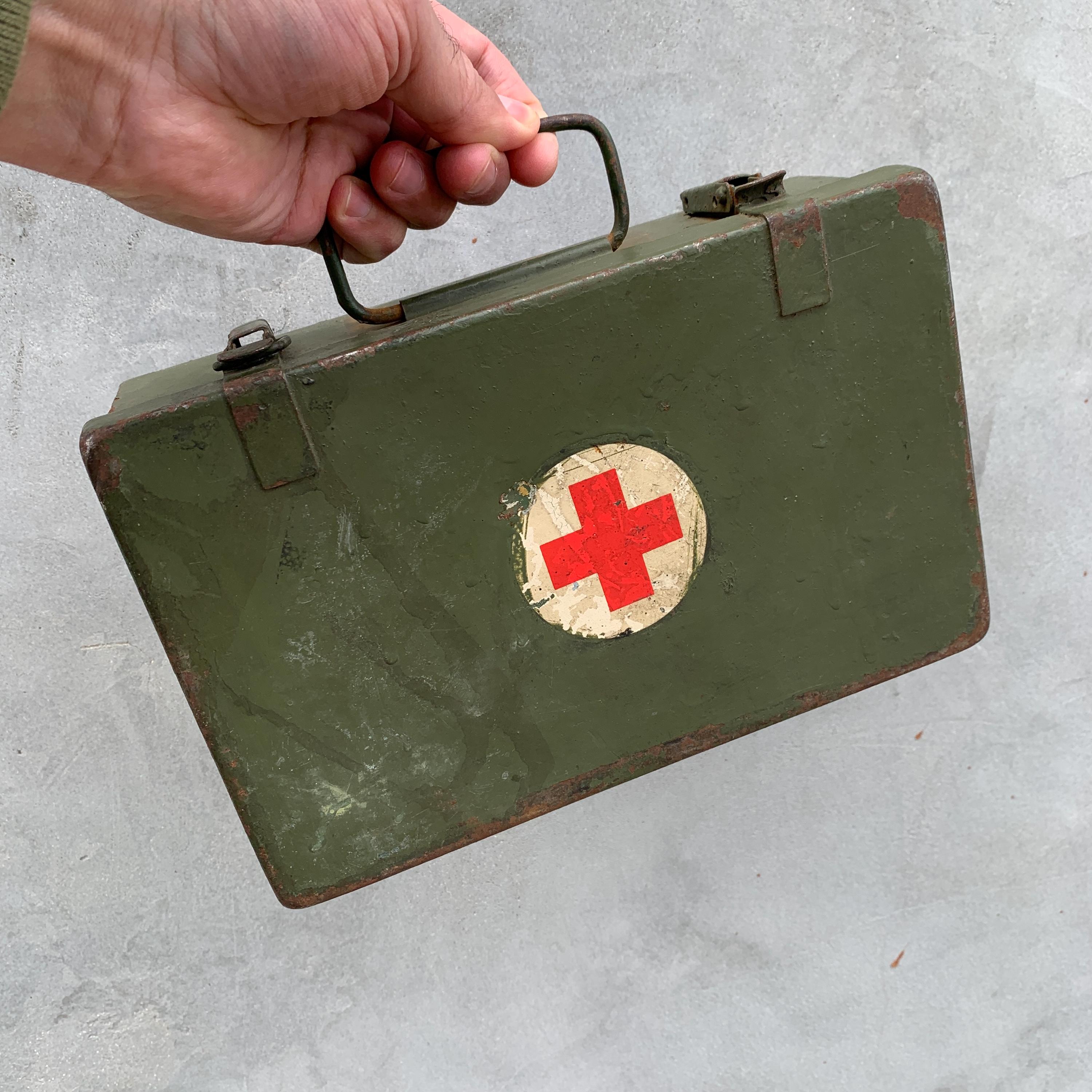 Vintage Medical Kit, Red Cross, First Aid Kit, Military First Aid