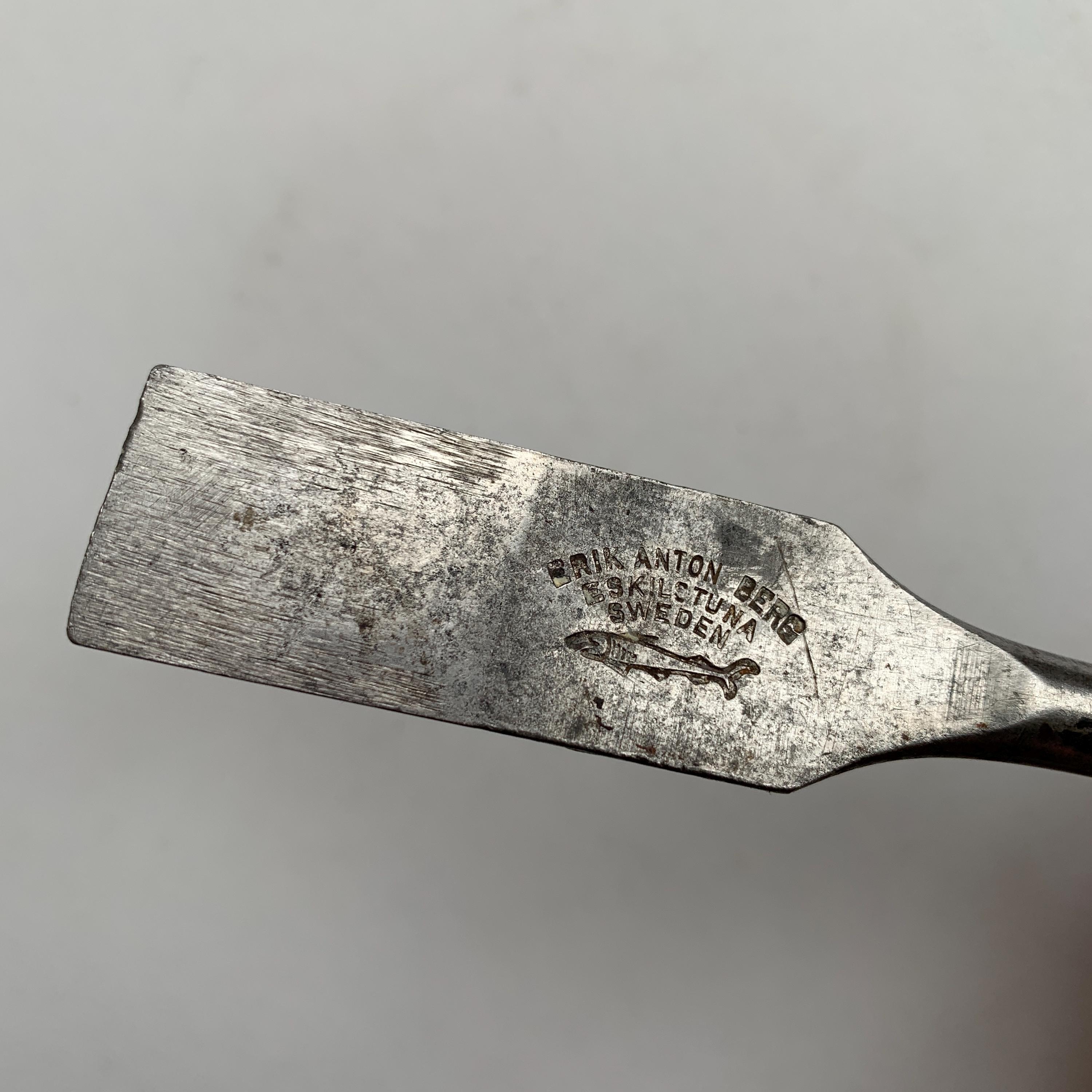 Vintage Carpentry Tool, EA Berg Eskilstuna Chisel, Wood Carving