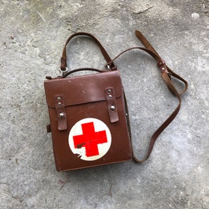 Vintage First Aid Kit, Medical Bag, Red Cross, Medical Shoulder Bag, Doctor Bag, Army Medical Bag, Medic Gift, Vintage Gift,