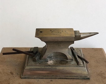Vintage miniature anvil, Sledgehammer anvil, Desktop souvenir, Handmade, Souvenir tools, Table decor, Office decor, Blacksmith gift,