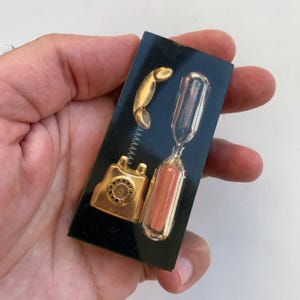 Vintage Hourglass, Telephone, Miniature Hourglass, 3 Minute Timer, Desk Souvenir, Decorative Hourglass, Home Decor, Vintage Gift,