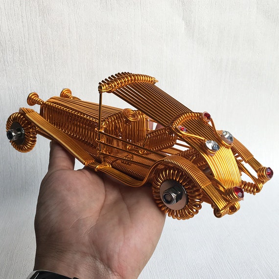 Retro Auto Geschenke, Draht Auto Skulptur, Vintage Auto Sammler,  Geburtstagsgeschenk, Oldtimer Geschenk, Auto Figurine, Wohn und Büro Deko -  .de