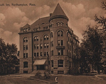 Vintage Pre-Linen Postcard Plymouth Inn Northampton Massachusetts 1910s