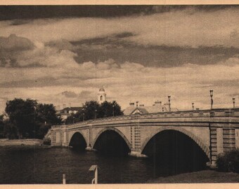 Postal de lino vintage Larz Anderson Bridge Cambridge Massachusetts 1930s La escena americana