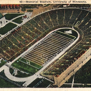 Vintage Early Linen Postcard Memorial Stadium University of Minnesota Minneapolis 1930s
