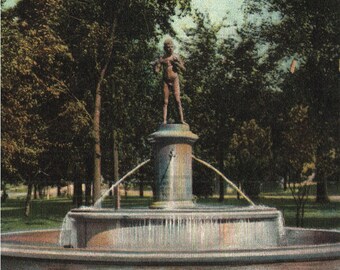 Vintage Pre-Linen Postcard William Kirkpatrick Fountain Union Park Syracuse New York 1910s
