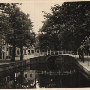 Cartão postal vintage com foto real Pond Kolk Delft Holanda década de 1950