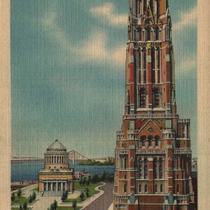 Vintage Linen Postcard Riverside Church et Grant’s Tomb NYC New York 1940s George Washington Bridge in Distance