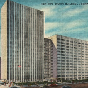 Vintage Linen Postcard New City County Building Detroit Michigan 1950s