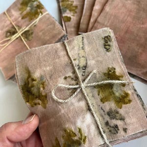 Plant geverfde linnen vierkanten - 20 - 4 x 4 stofresten voor sashiko, boro-patchwork, verstellen, langzame steek, appliqué, collage, naaien zonder afval