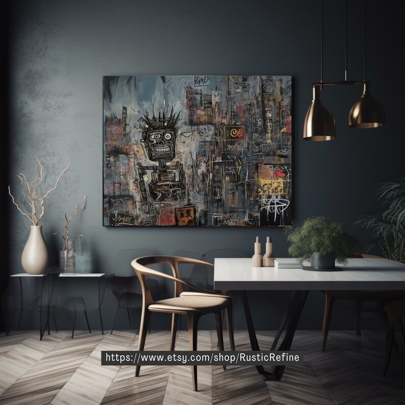 Puede incluir: Una pintura abstracta en blanco y negro con una figura que parece un cr&aacute;neo en el centro. La pintura est&aacute; colocada contra una pared gris oscuro en un comedor moderno con una mesa blanca y sillas doradas.