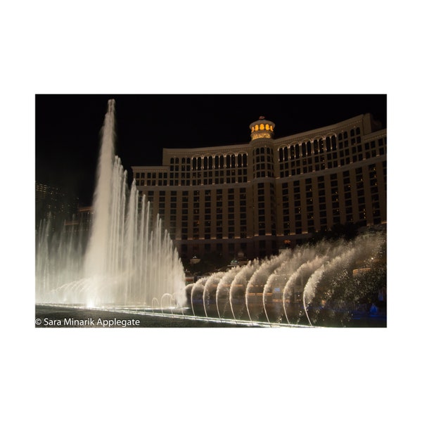 Instant digital download color photo "Water Show III" fountains at the Bellagio on The Strip, Las Vegas, Nevada