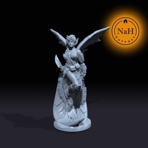 Lunara Moonbloom | Fey Shaman | Fairy Miniature for Tabletop games like D&D and War Gaming